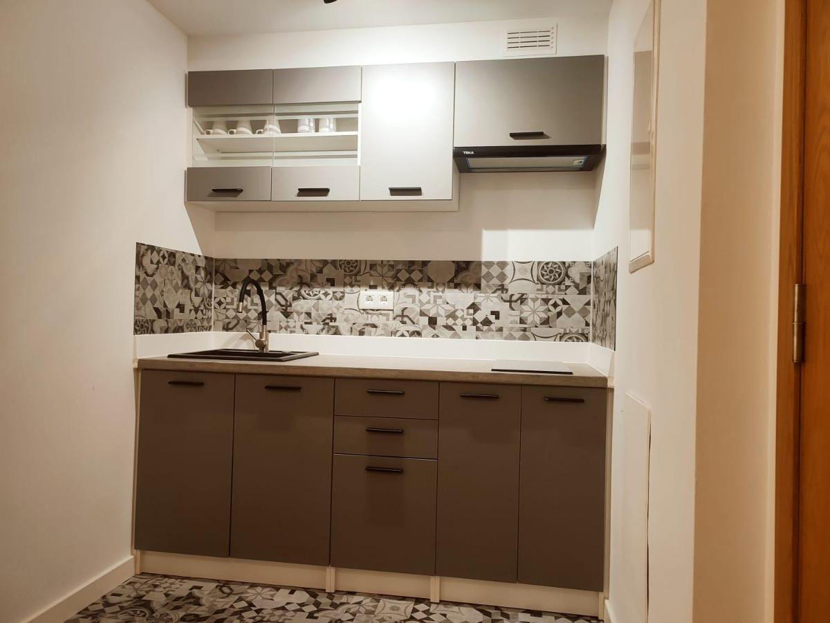 Milla Sonsuites O O Milladoiro Exterior foto